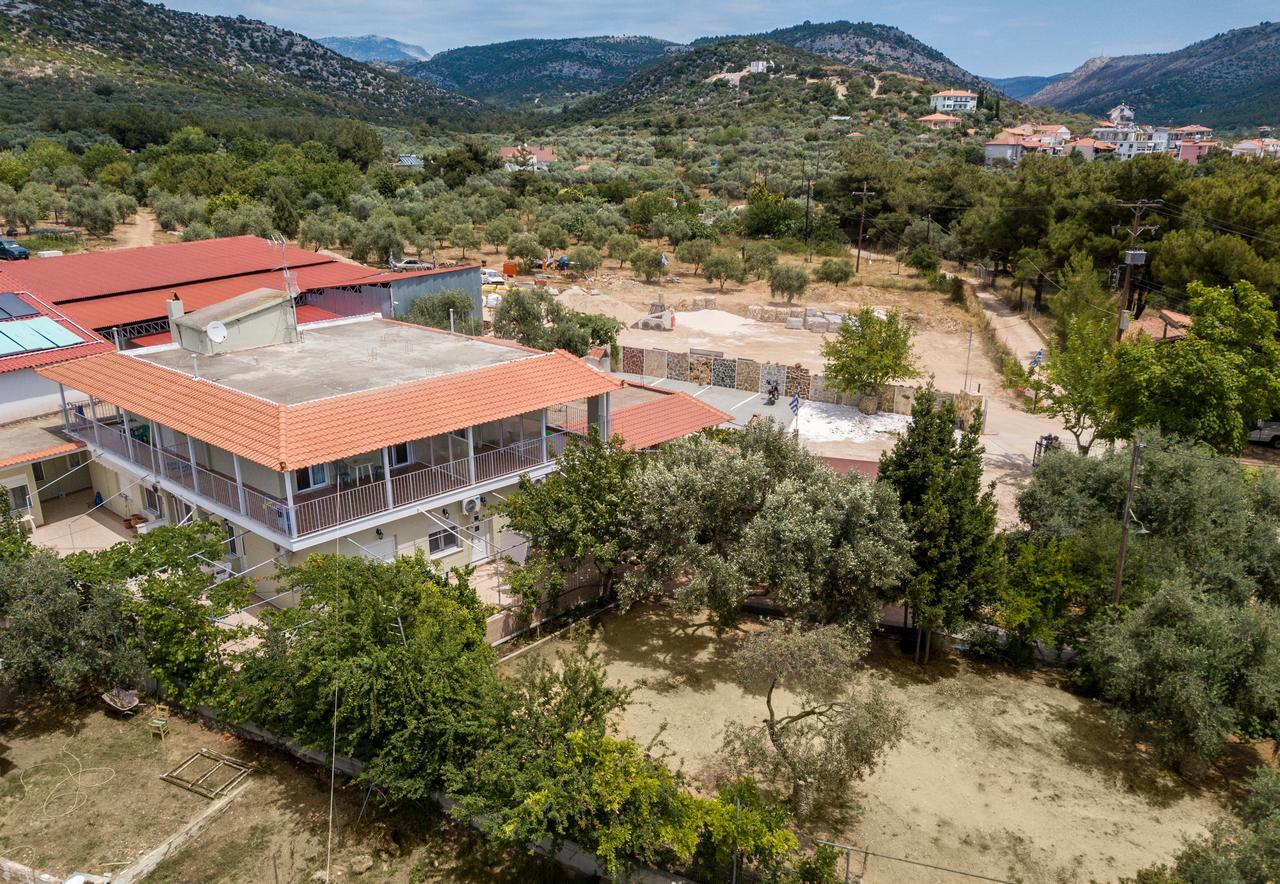Villa Dimitris Potos Bagian luar foto