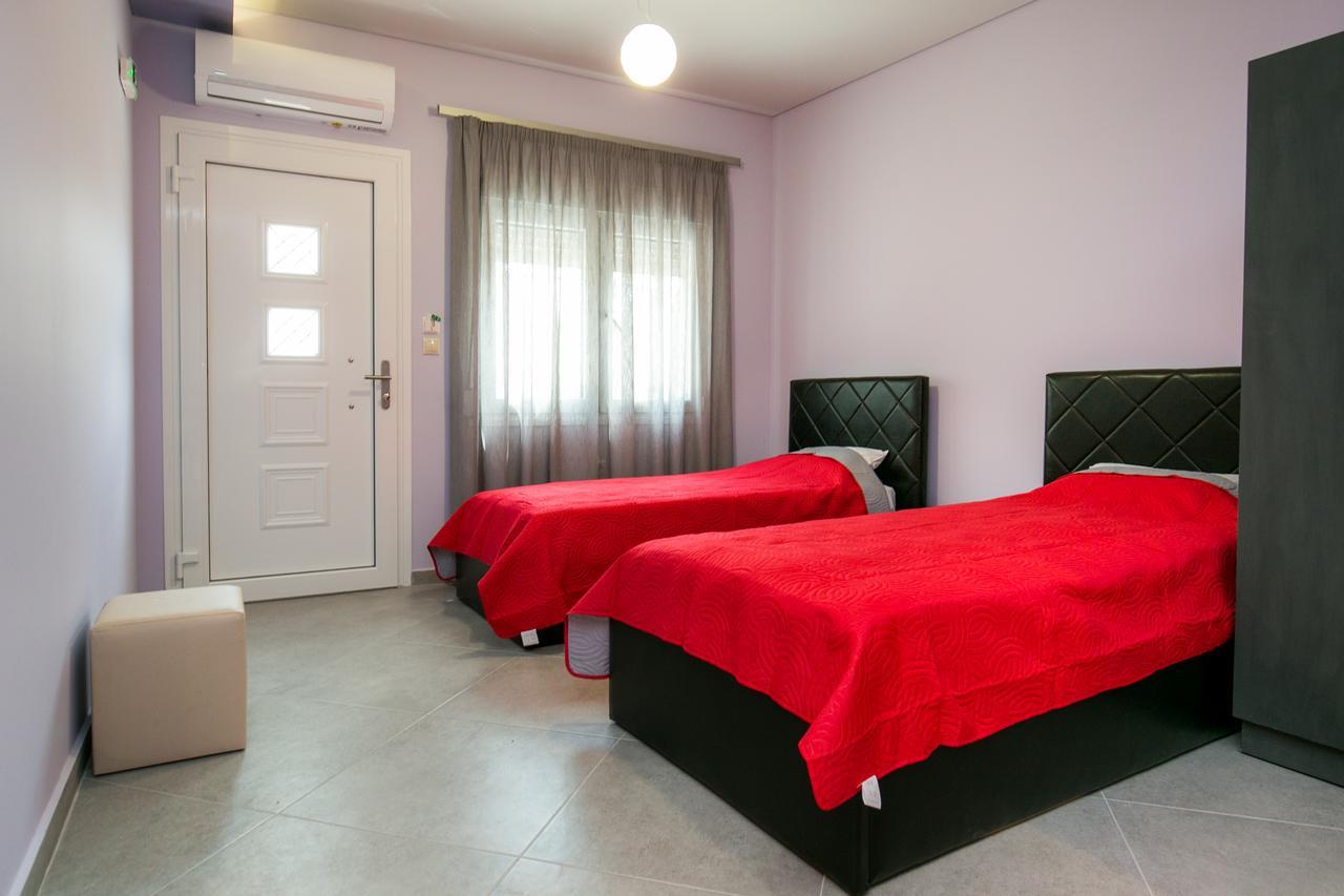 Villa Dimitris Potos Bagian luar foto